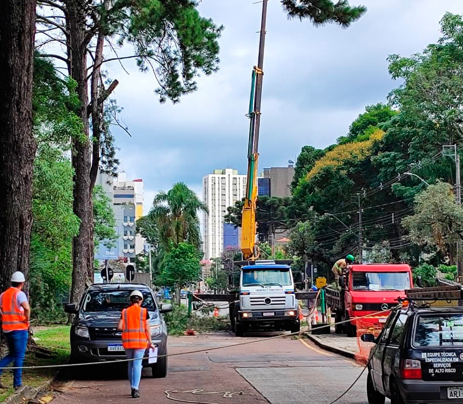 caminhao munck jx curitiba